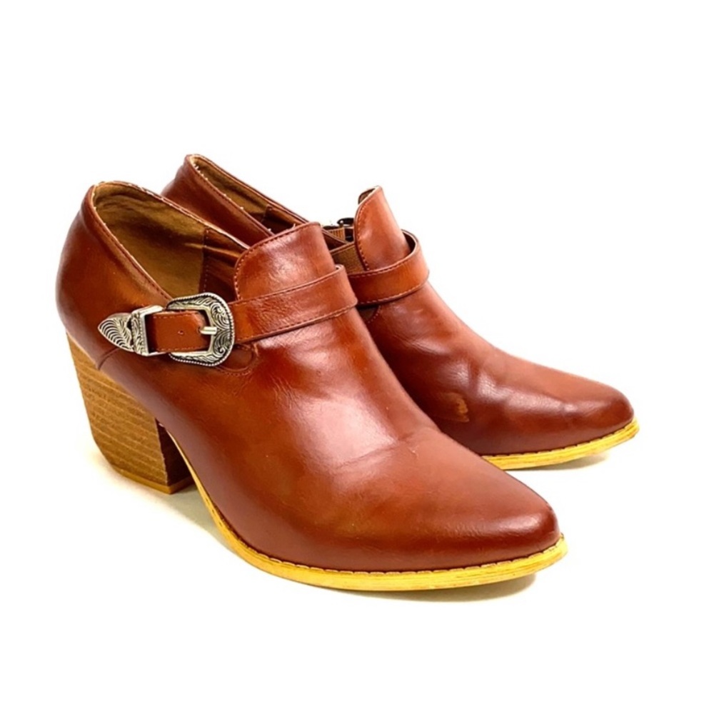 Glamorous Brown Western Ankle Booties size 6